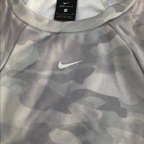 Nike Grey Camouflage Sweatshirt - Picture 2 of 4